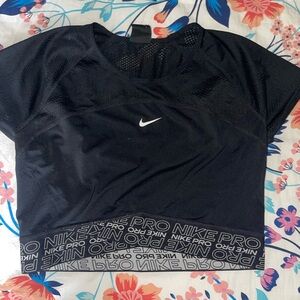 Nike Black Women’s Pro Crop Short-Sleeve Training Top
